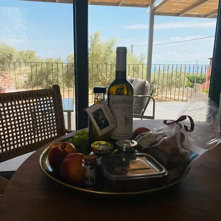 ヴィラ Spitaki Among Olives *